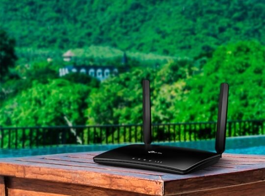 TP-LINK Archer MR200 AC750 Wireless Dual Band 4G LTE Router