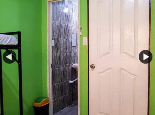 Furnished 10 rooms Townhouse for Rent in makati near Makati Circuit, BGC,Mandaluyong Ortigas