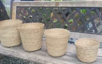 FOR SALE❗❗❗ BASKET PLANTERS SET OF 4 = 500 SET OF 3 = 600