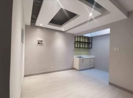 Affordable Townhouse for Sale in Santa Rosa Laguna near Enchanted Kingdom Balibago Complex