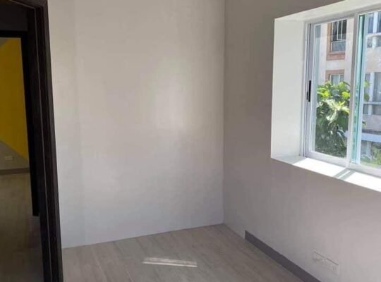 3 bedrooms Townhouse For Sale