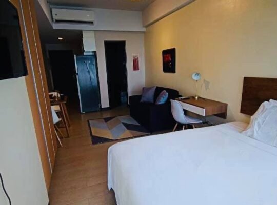 fully furnished Condo For Rent