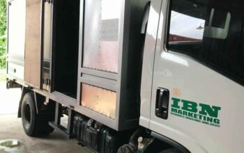 2019 Isuzu 6 wheeler closed van Registered 2 New front tires Ready to use