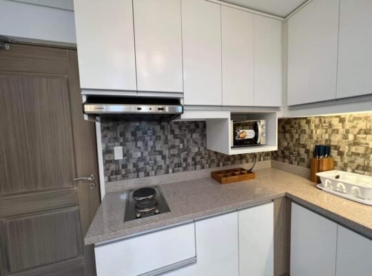 Twinlakes Condo Merlot Bldg. No. Cluster C Unit No. 2F A Area: 51.6 Fully Furnished Appliances