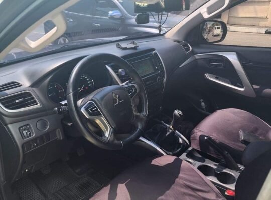 for sale Montero 2019 GLX 935k only