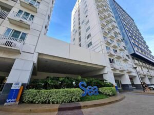 Rush 1 BR Condo For Sale in Sea Residences near Solaire COD Okada