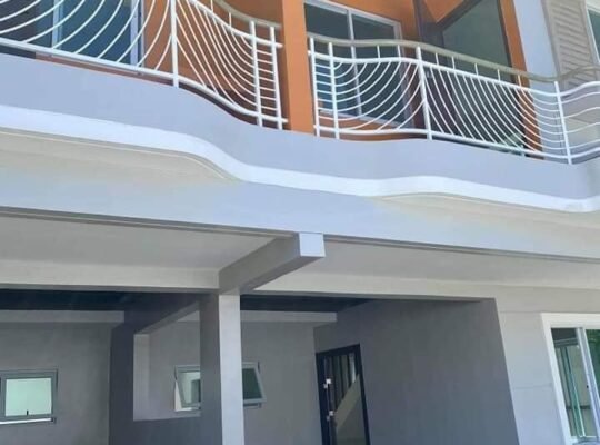Affordable Townhouse for Sale in Parañaque for as low as Php26k/mos. Near Makati CBD,SM Bicutan