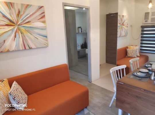 10K RF studio Condo For Sale in Mandaluyong near Rockwell Makati Edsa Boni MRT Ortigas CBD