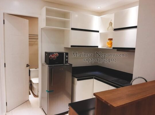 PROMO! GCQ SALE! Murang Rent to Own Condo!