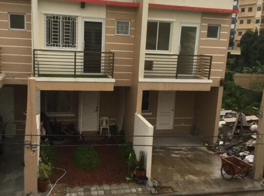 Condo unit Beside Quezon City Hall and Near UP