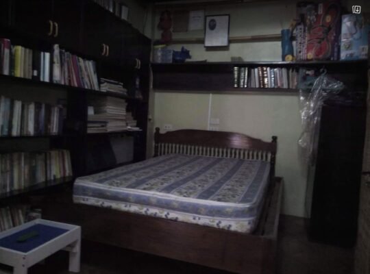 Condo 4 Beds 3 Baths House