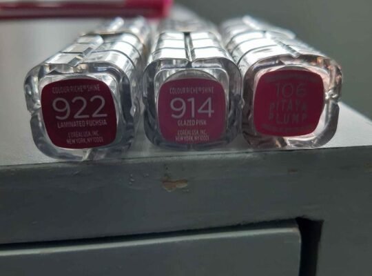 Lipsticks/ Mascara/Lashes/Eyeliner