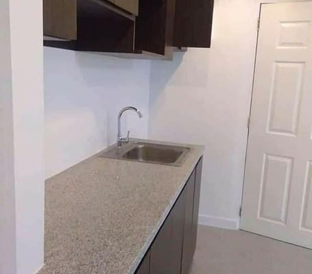 Rent to Own 2-3BR bedroom condo with Lanai and Parking LIPAT KAAGAD