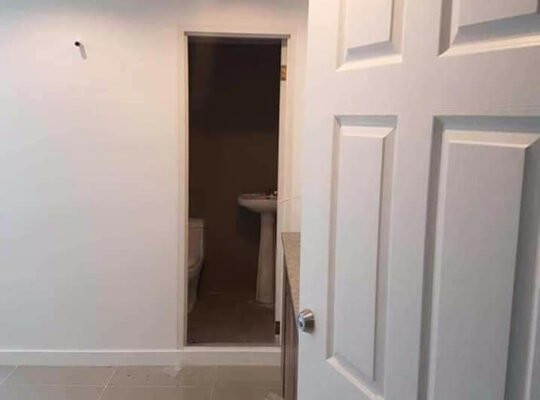 Rent to Own 2-3BR bedroom condo with Lanai and Parking LIPAT KAAGAD