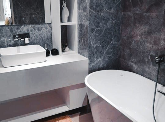 PROMO SALE! Rent to Own Sports Condo! No Spot Dp!