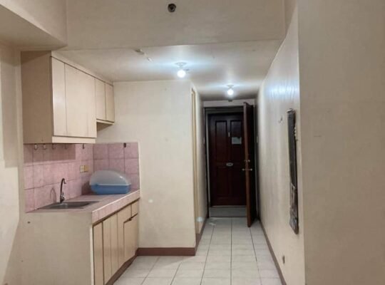 Makati executive tower for rent