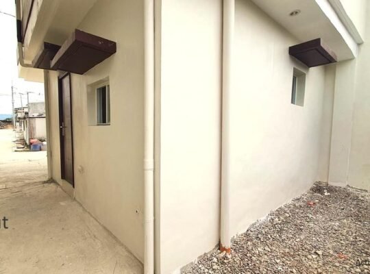 1 Bed 1 Bath Apartment/Condo