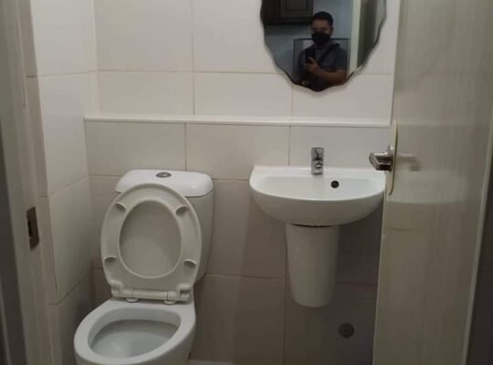 The linear Makati for rent