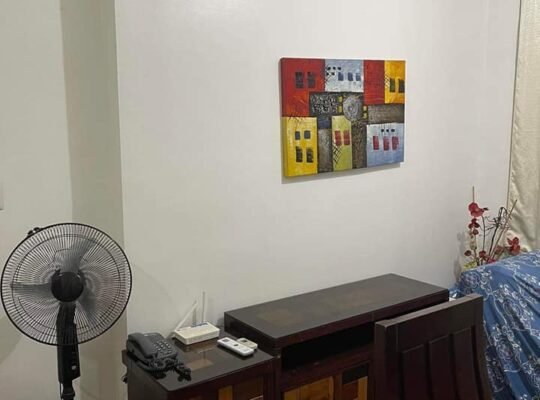 The linear Makati for rent