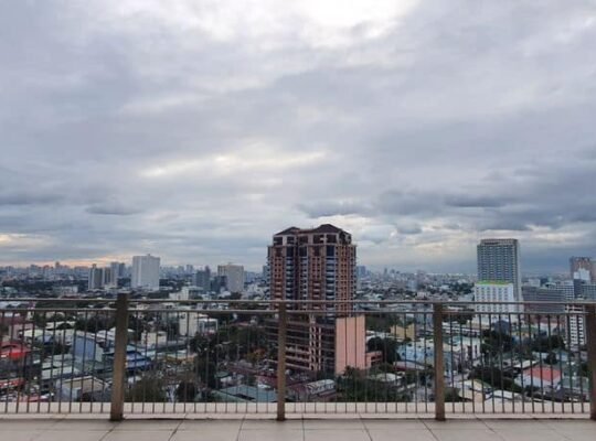 2 Bedroom 2 Toilet and Bath 15K Valenzuela City near SM Valenzuela