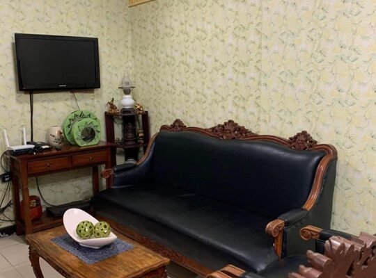 The redwood condominium for rent 2bedroom