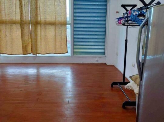 The linear Makati for rent