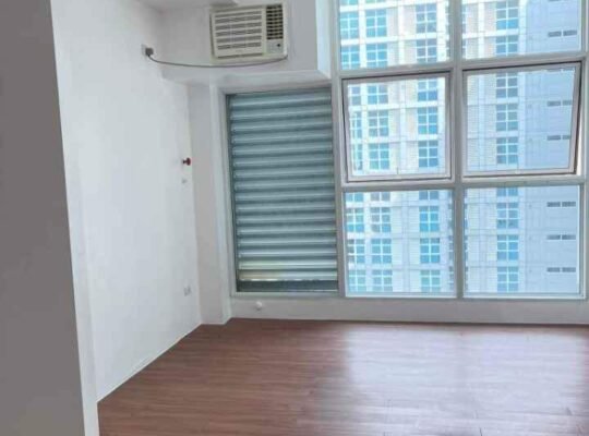 The linear Makati for rent