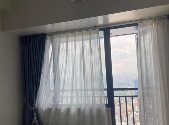 Air residences for rent with balcony