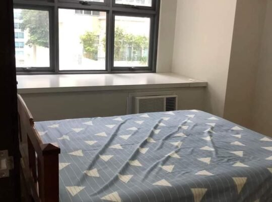 Escala Salcedo condo for rent