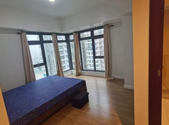 Solstice tower Makati for rent