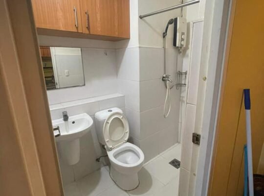 The linear Makati for rent