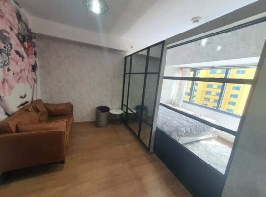 The rise Makati by shangri-la