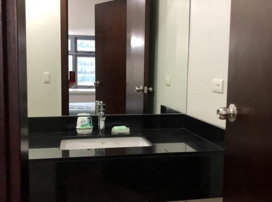 Escala Salcedo condo for rent