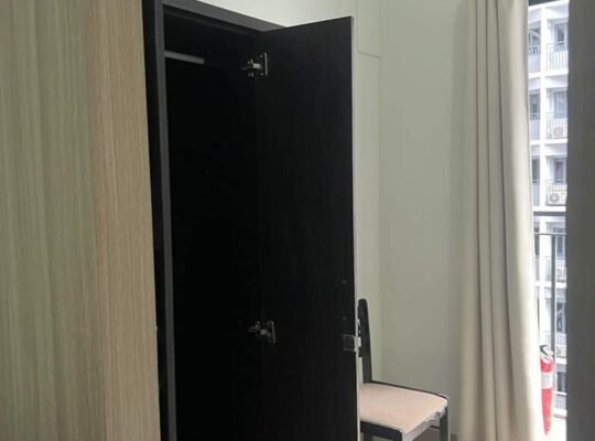 Shore 2 residences for rent