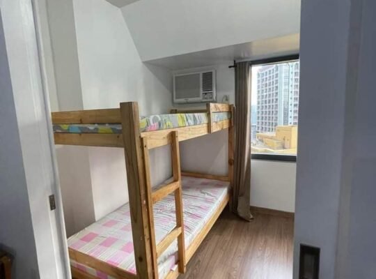 The rise Makati by shangri-la for rent