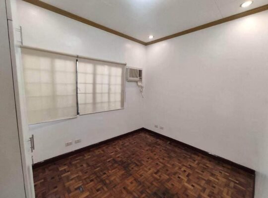 Townhouse for rent in Makati