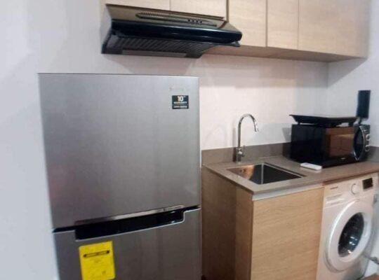 The rise Makati by shangri-la for rent