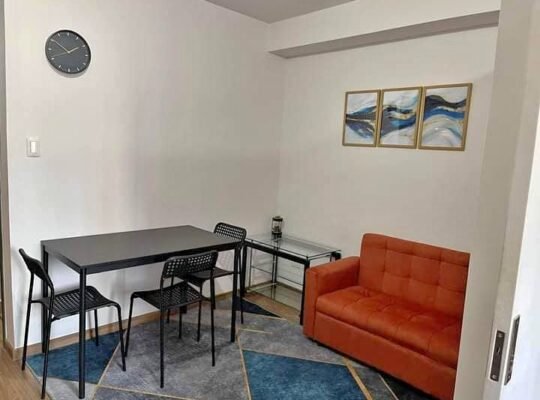 The rise Makati by shangri-la for rent