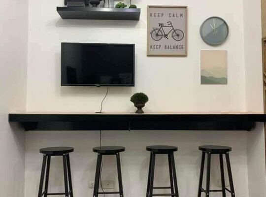 The rise Makati for rent