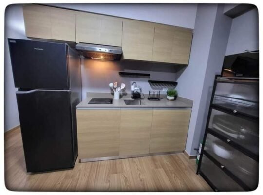 The rise Makati for rent