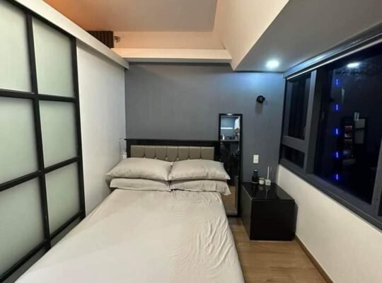 The rise Makati by Shangri-la for rent