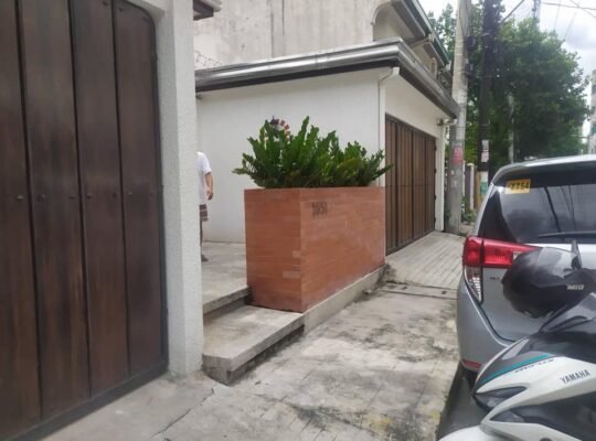 House for rent in makati