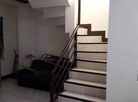 Townhome near Ever Gotesco Commonwealth