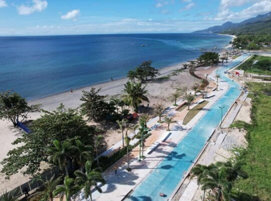 Beachfront with Mountain view Condo in Laiya Batangas