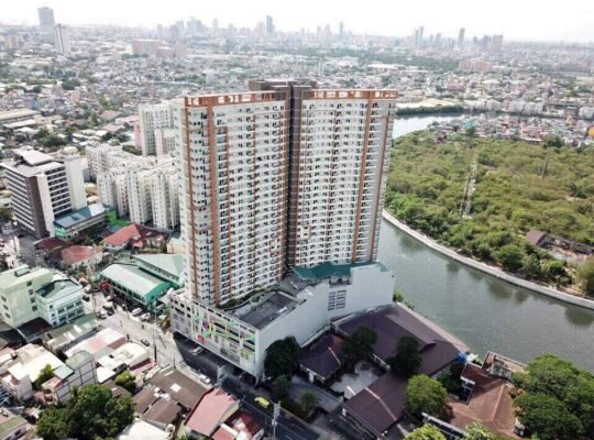 2 Bedrooms for Rent in Manila