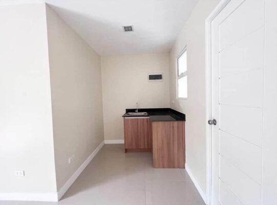 2 BR Midori Terraces Condo in Antipolo