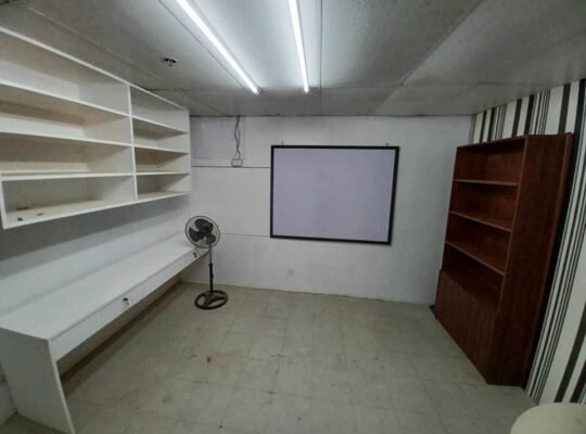 Office for rent at cityland 8