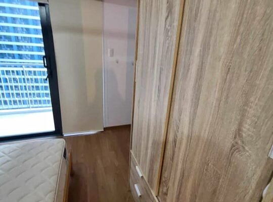 The rise makati by ShangriLa for rent