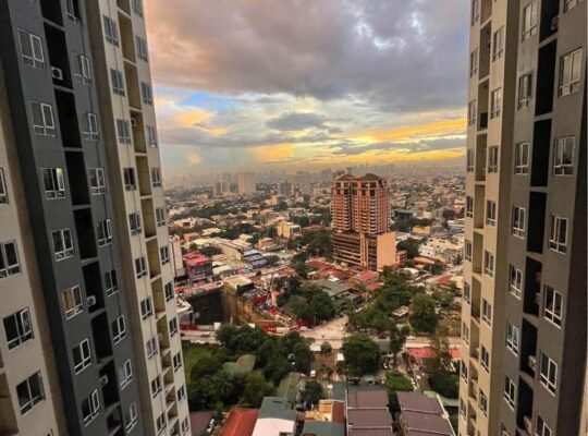 SALE! RENT TO OWN CONDO! LIPAT AGAD!