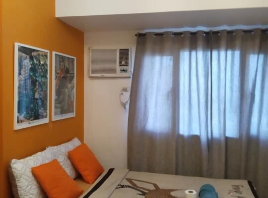 The linear Makati for rent